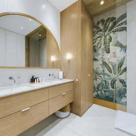 Baltica With Parking & Patio In By Renters Διαμέρισμα